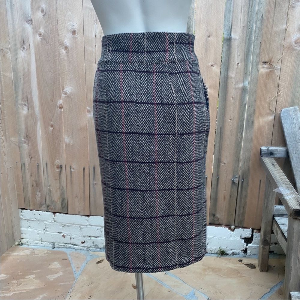 Forever 21 button up midi plaid skirt - Picture 6 of 10